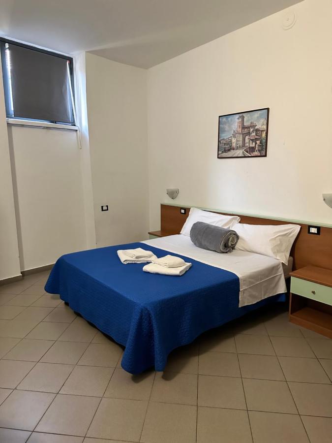 Hotel Mercurio Mailand Exterior foto
